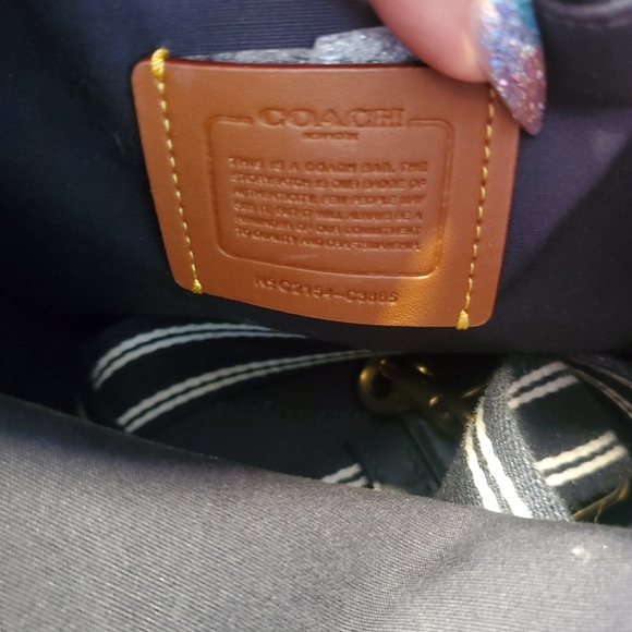 Coach RETAIL Jacquard Field Tote 22 in Navy - Picture 11 of 13